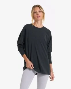 Long-Sleeve Feather Tee | Washed Black