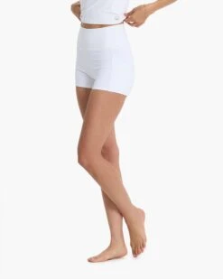 Volley Shorty | White