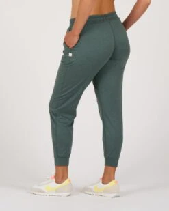 Performance Jogger | Kelp Heather