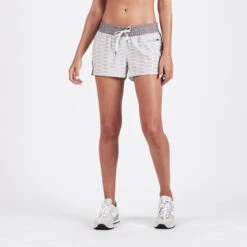 Clementine Short | Grey Leaf