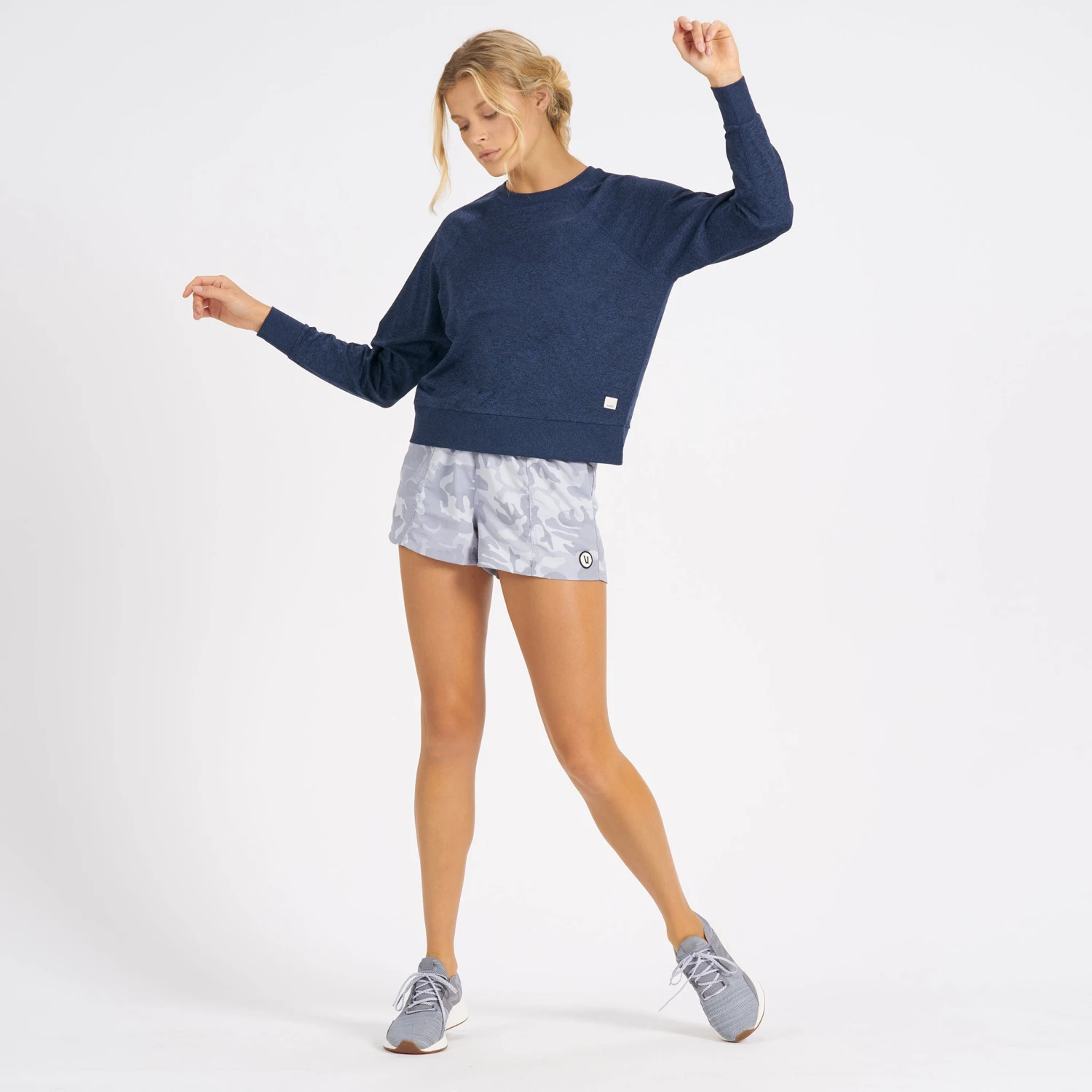 Long-Sleeve Halo Crew | Navy Heather - Image 4