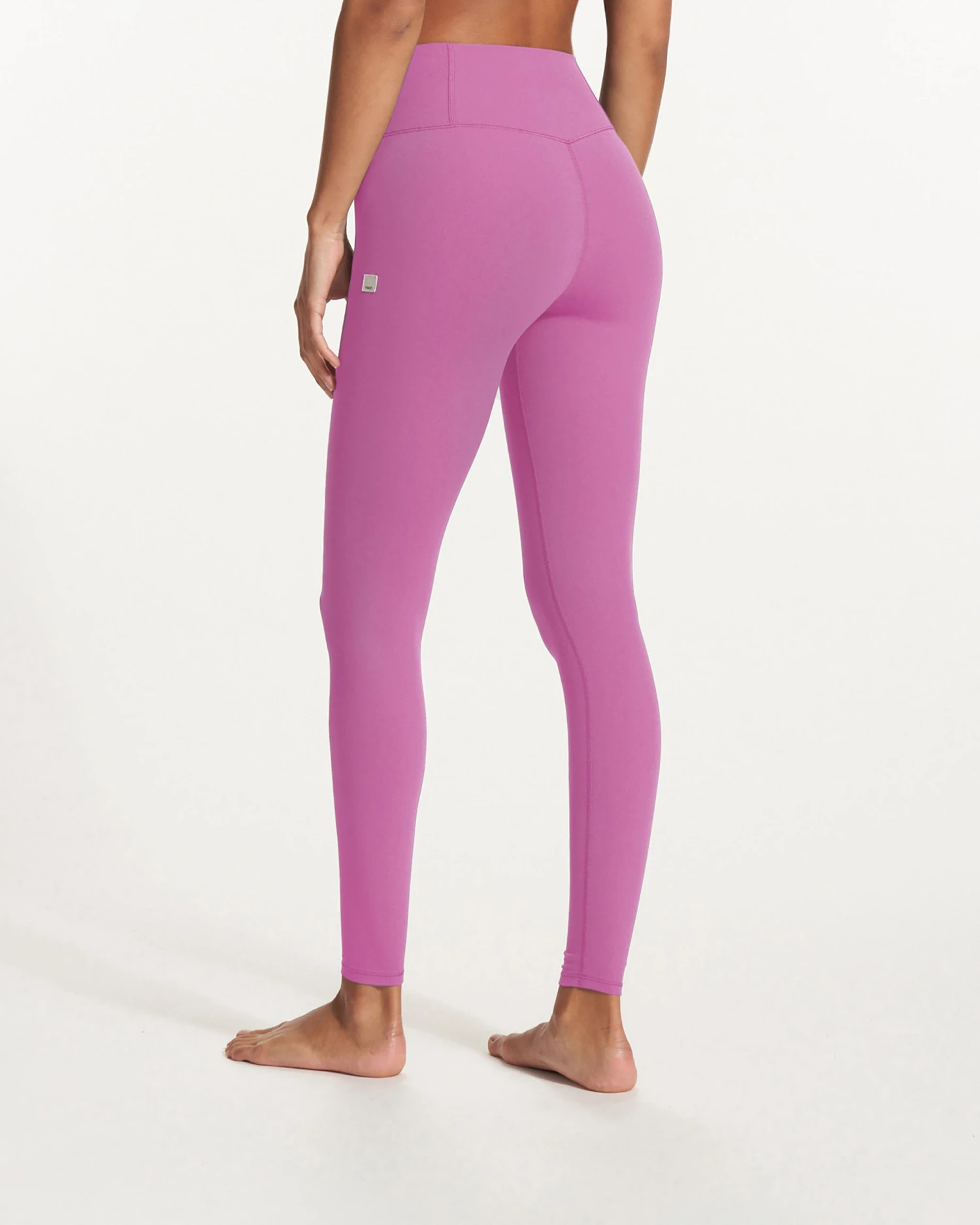 Vuori AllTheFeels⢠Legging - Long | Claret - Image 4