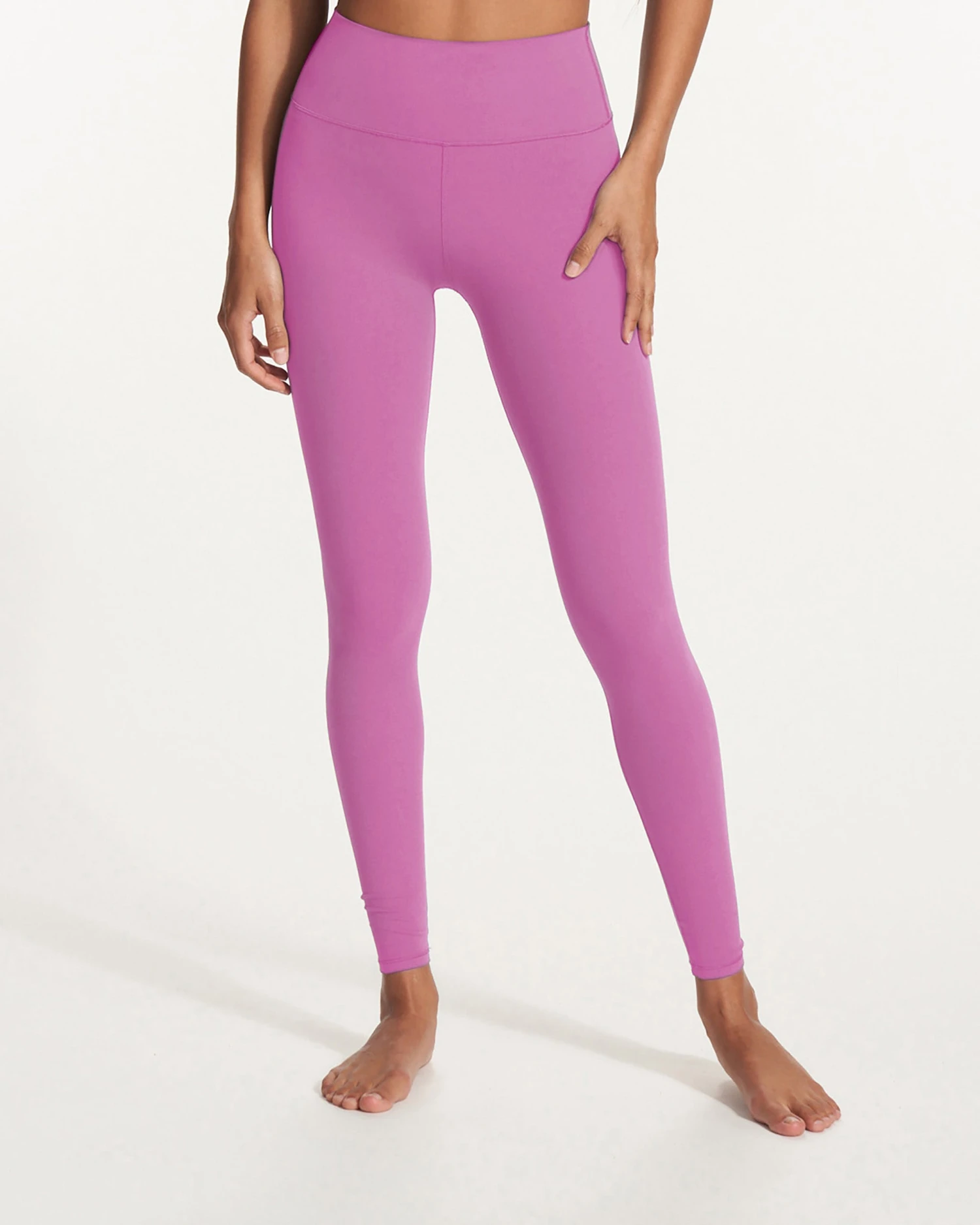Vuori AllTheFeels⢠Legging - Long | Claret - Image 2