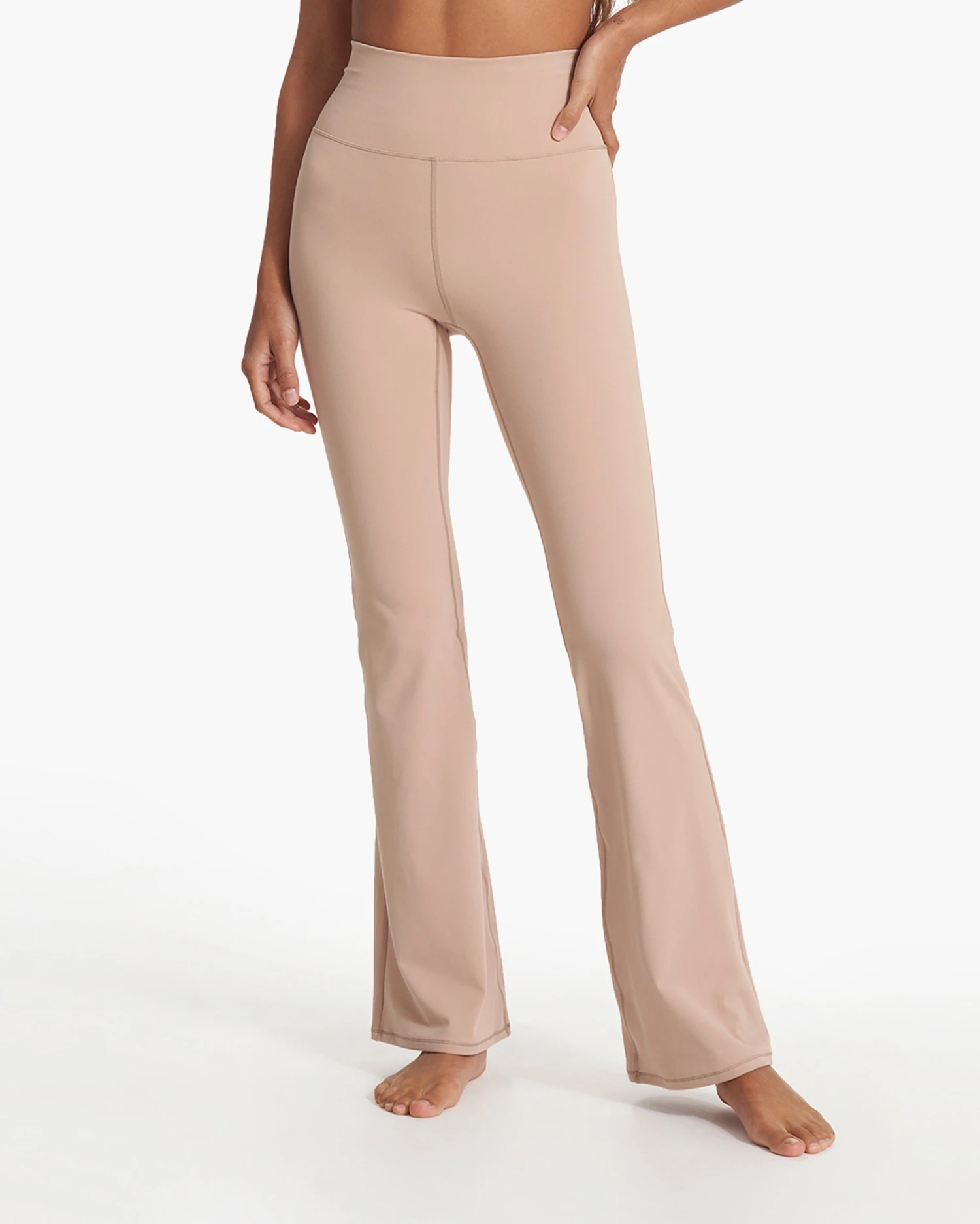 Studio Flare | Coconut