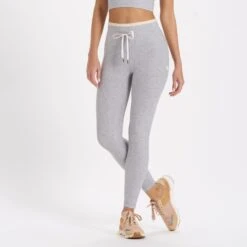 Vibe Elevation Legging | Light Heather Grey