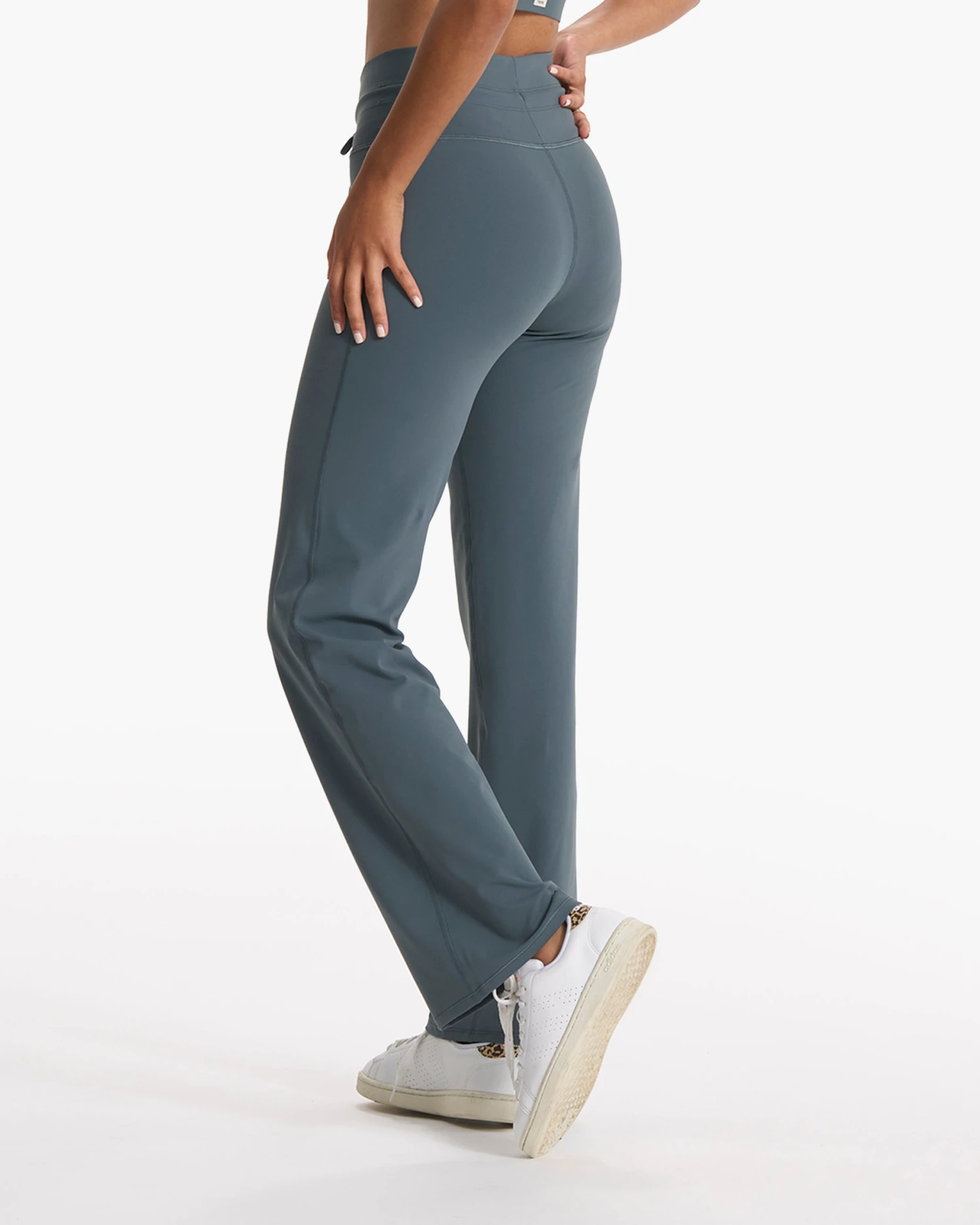 Daily Wideleg | Stone - Image 2