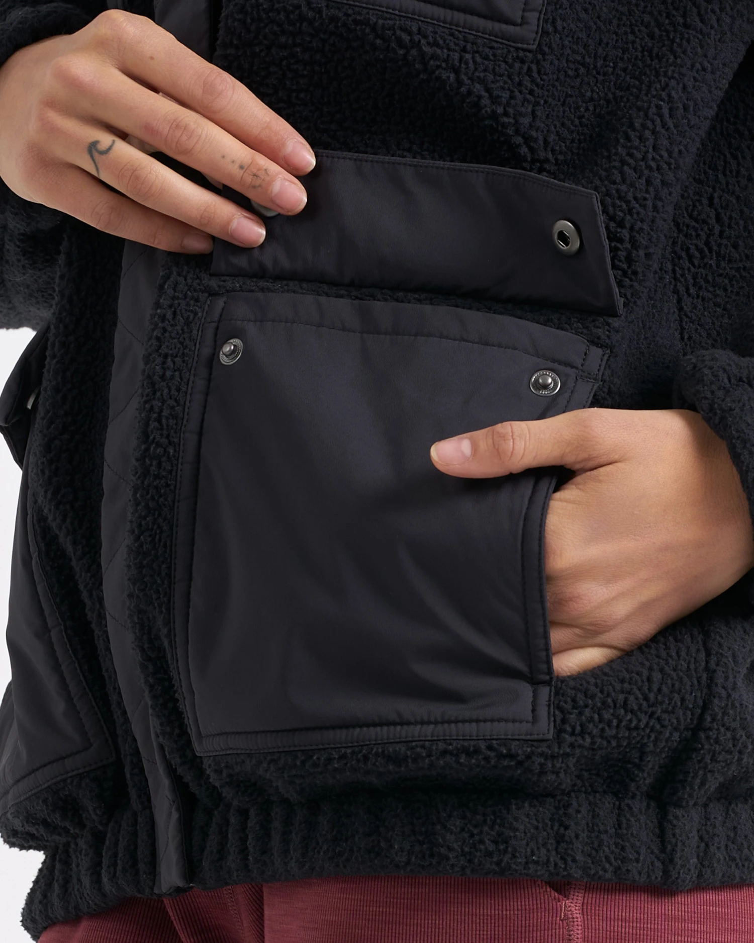 Utility Sherpa Jacket | Black - Image 5