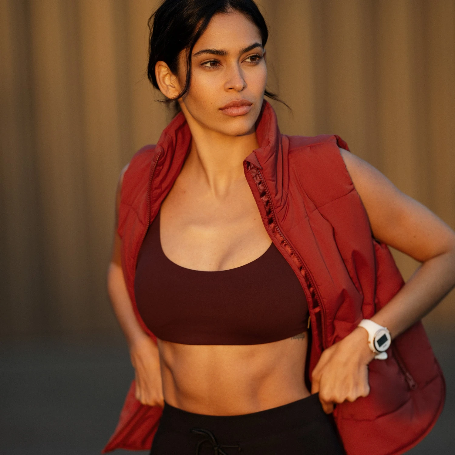 Canyon Insulated Vest | Currant - Image 9