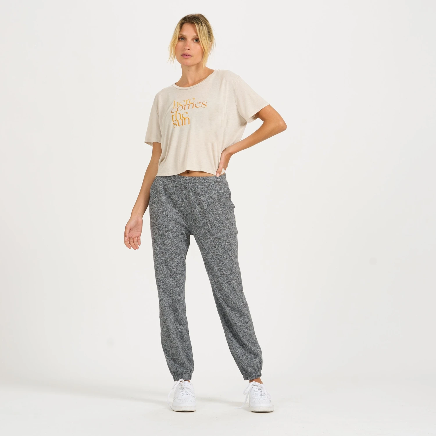 Here Comes The Sun Tee | Putty - Image 3