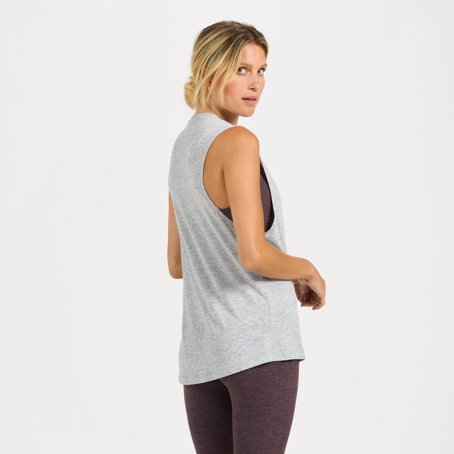 V1 Overlap Tank | Light Heather Grey - Image 2